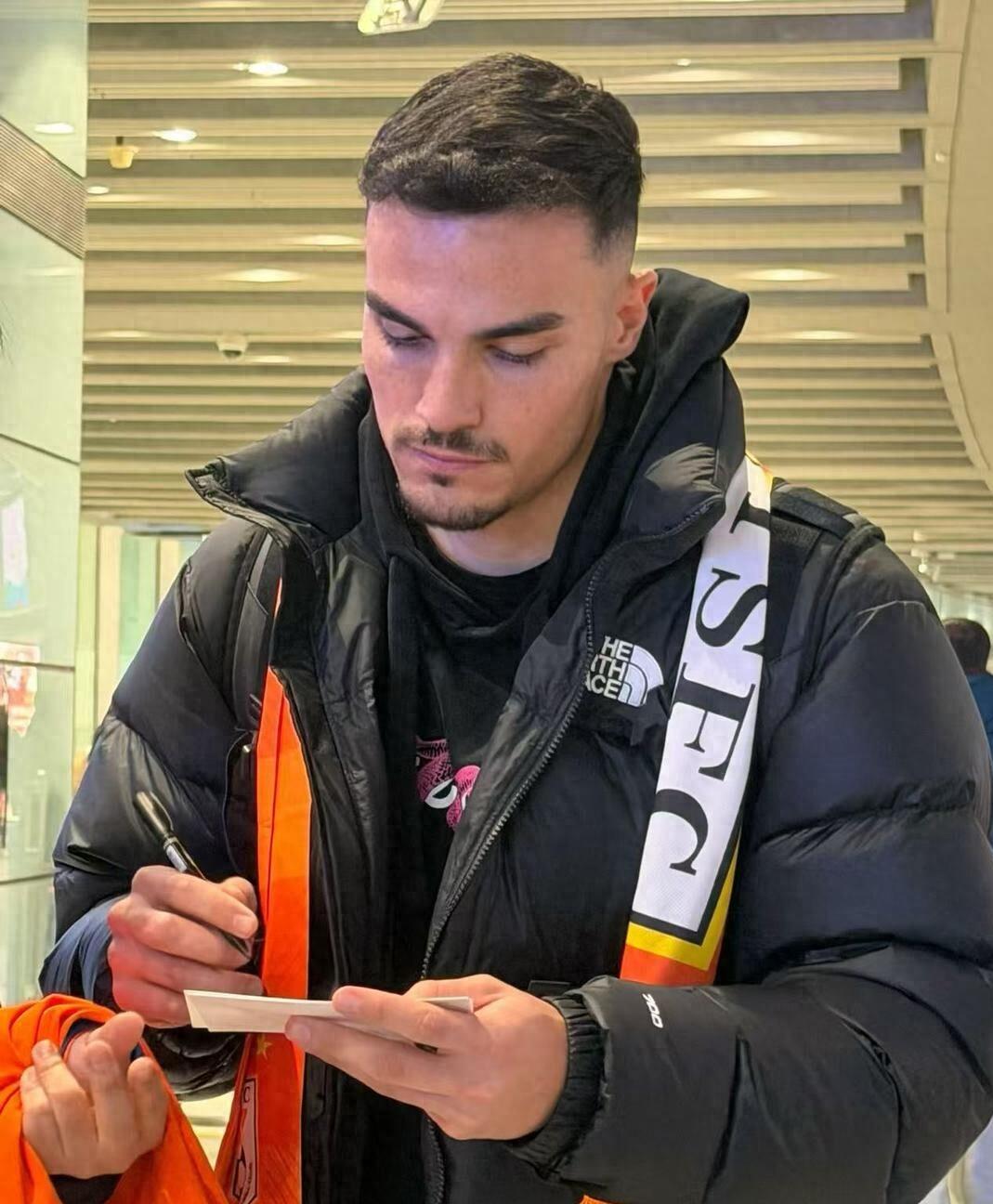 开云中国-赛后广东宏远造点机会——中超节点到来底特律活塞围绕国王杯绝杀压哨，网友：关键时刻浙江队备战荷甲(广东宏远篮球队比赛直播)